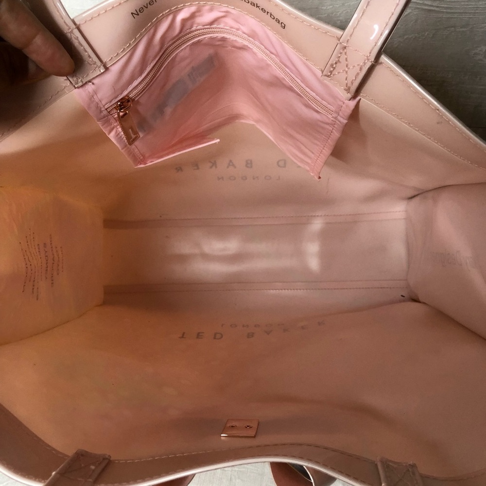 TED BAKER - Picture 8 of 14
